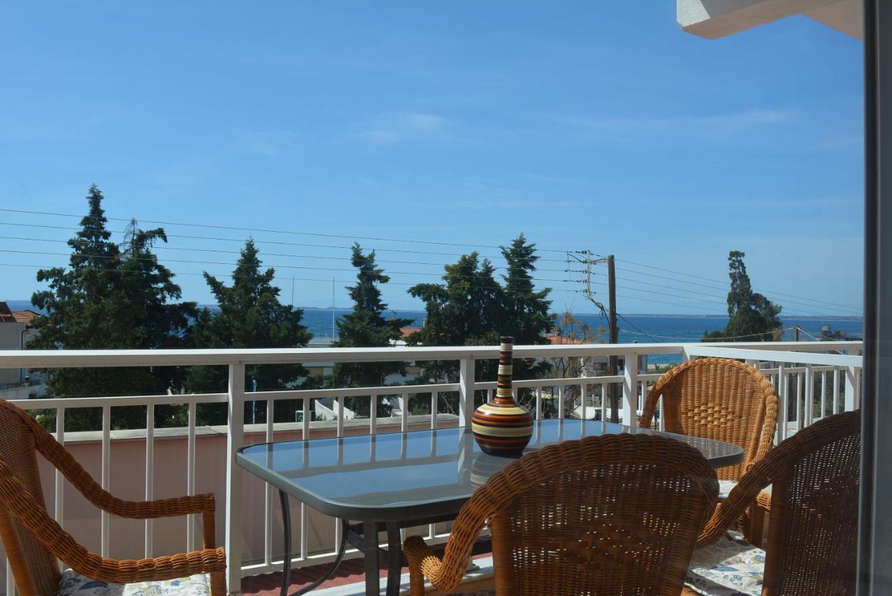 Panos Apartments Геракини Экстерьер фото